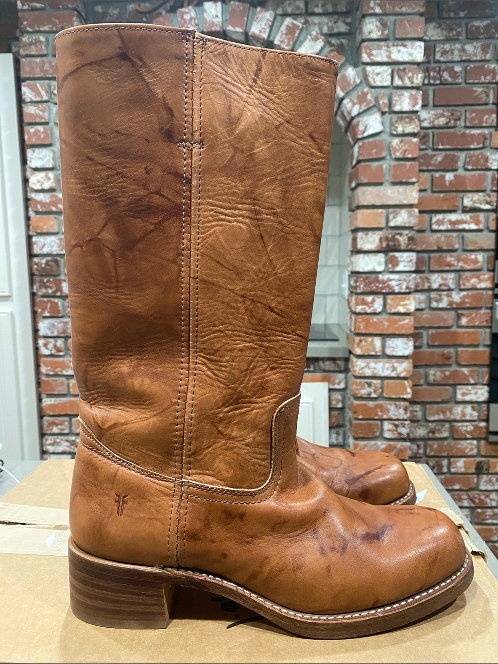 FRYE campus marbled saddle color boots leather womens 11 USA